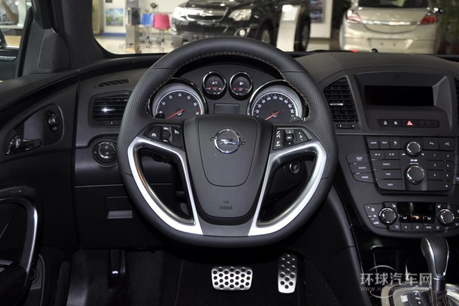 2013款 2.0T 四驅(qū)運(yùn)動(dòng)型
