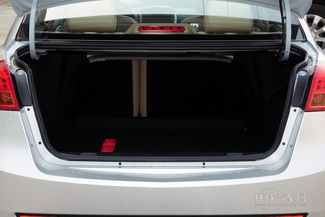 2013款 1.5L 手動(dòng) 經(jīng)典型