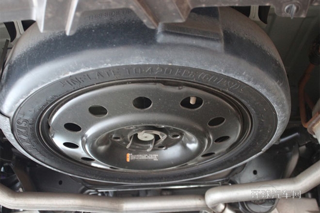 2013款3.6L 兩驅(qū)雅致版