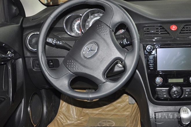 2012款 1.5L 手動商務(wù)豪華型