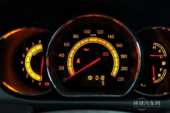 2012款 1.5L 手動(dòng)舒適型