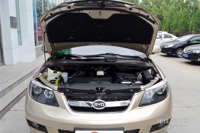 2014款 1.5TI 手動(dòng)豪華型