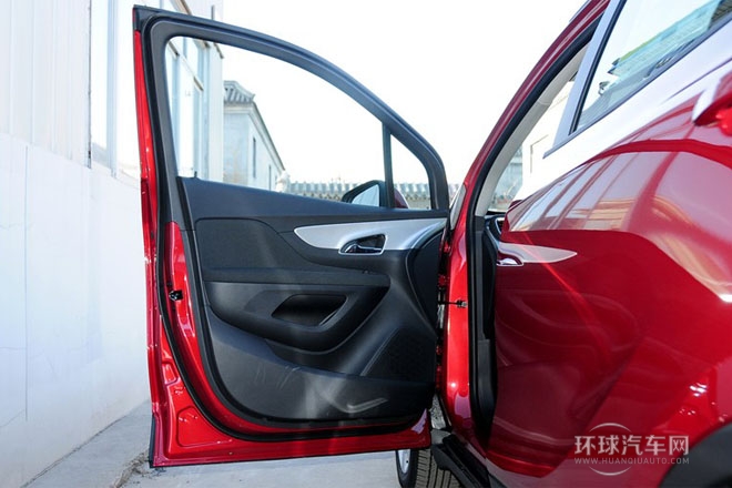 2014款 1.4T 手動兩驅(qū) 都市進取型
