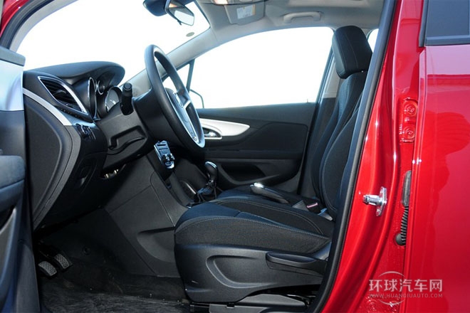 2014款 1.4T 手動兩驅(qū) 都市進取型