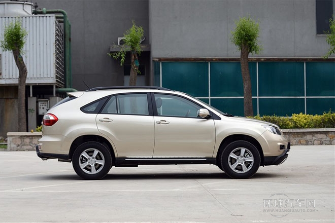 2014款 1.5TI 手動(dòng)旗艦型
