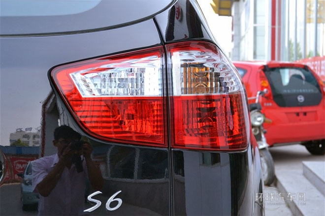 2014款 2.0L 手動(dòng)豪華型