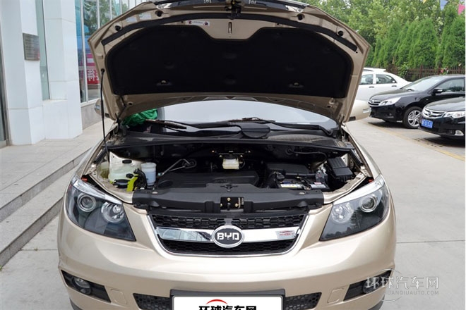 2014款 2.0L 手動(dòng)尊享型