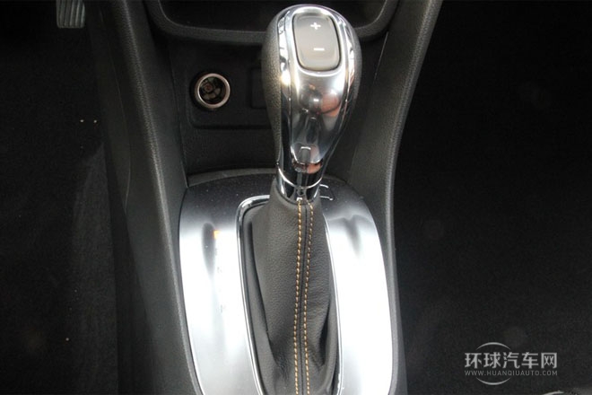 2014款 1.4T 自動(dòng)四驅(qū) 全能旗艦型