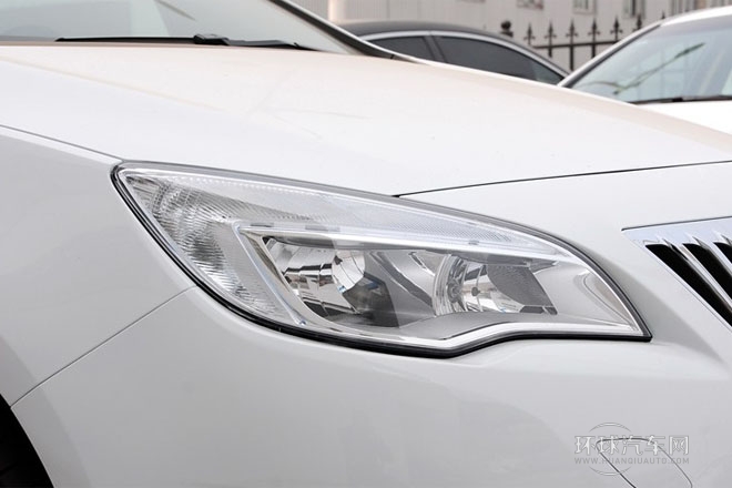 2014款 1.6L 自動(dòng) 時(shí)尚運(yùn)動(dòng)型