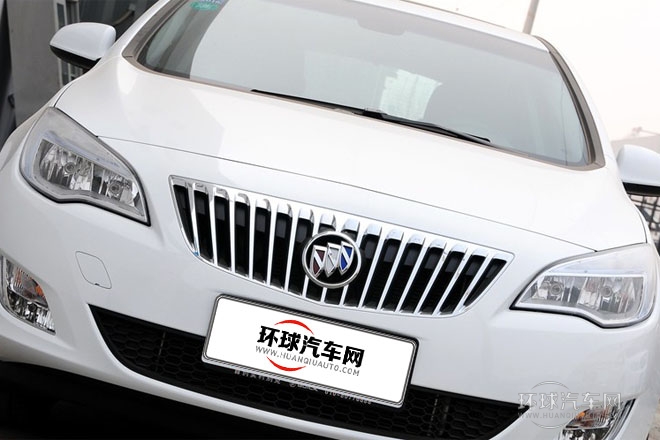 2014款 1.6L 自動(dòng) 時(shí)尚運(yùn)動(dòng)型