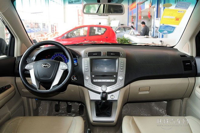 2013款 勁悅版 2.0L 手動精英型
