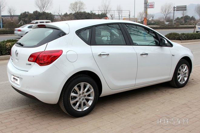2014款 1.6L 手動(dòng) 進(jìn)取型