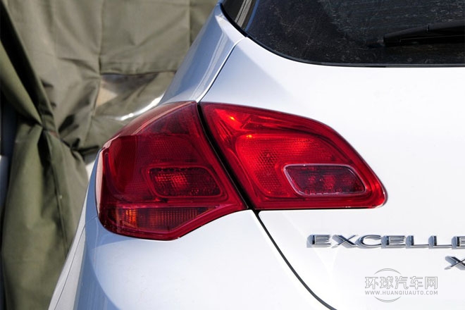 2014款 1.6L 自動(dòng) 時(shí)尚型