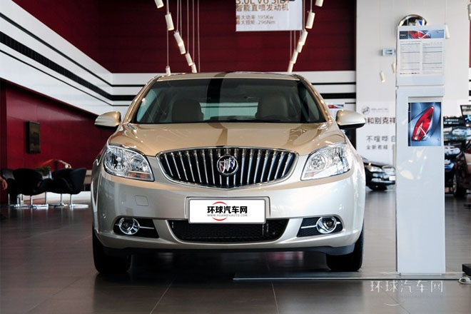 2013款 1.8L 自動(dòng) 時(shí)尚型