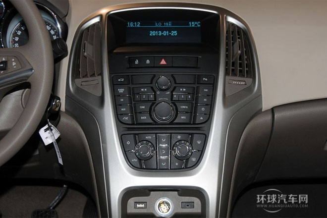 2013款 1.6L 手動(dòng) 進(jìn)取型
