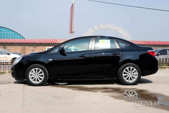 2013款 1.6L 手動(dòng) 舒適版
