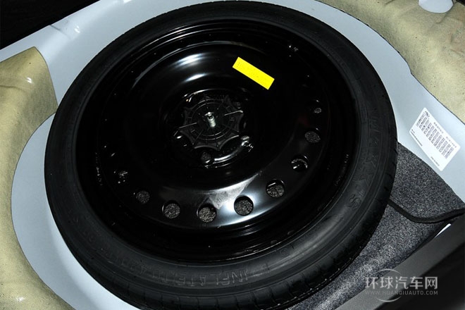2014款 1.6T 自動 時尚技術(shù)型