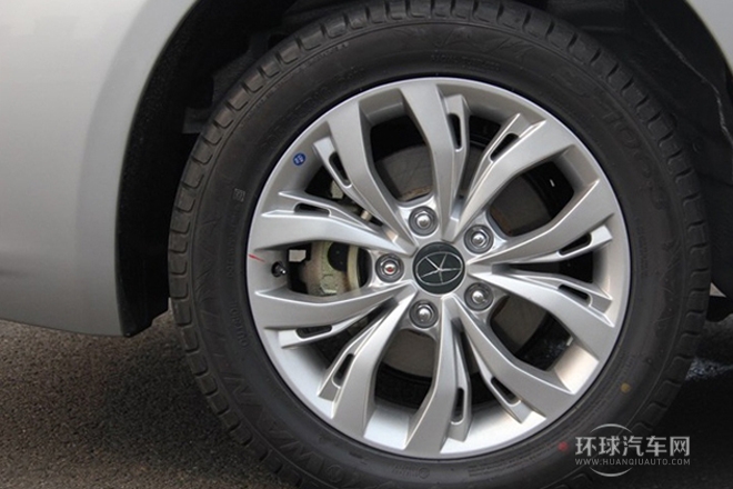 2014款 1.8L 自動(dòng)尊逸型