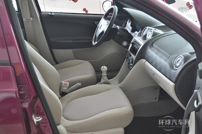 2014款 1.3L 手動(dòng)尊貴型