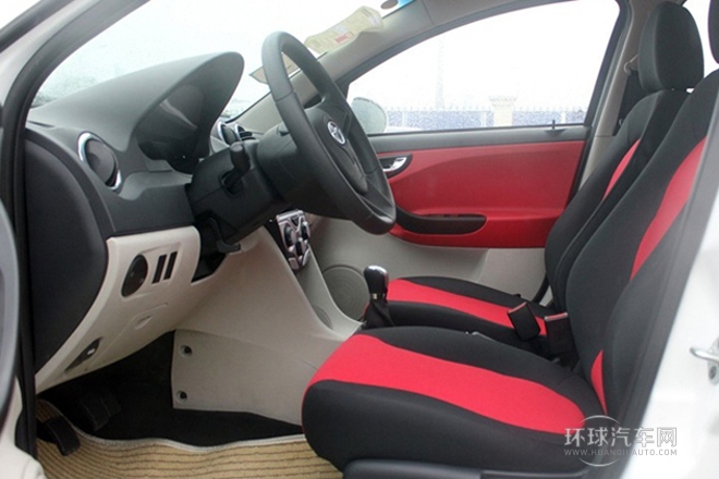 2014款 CROSS 1.3L 手動(dòng)舒適型