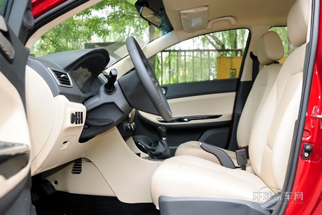 2013款 1.5L 手動(dòng)豪華型