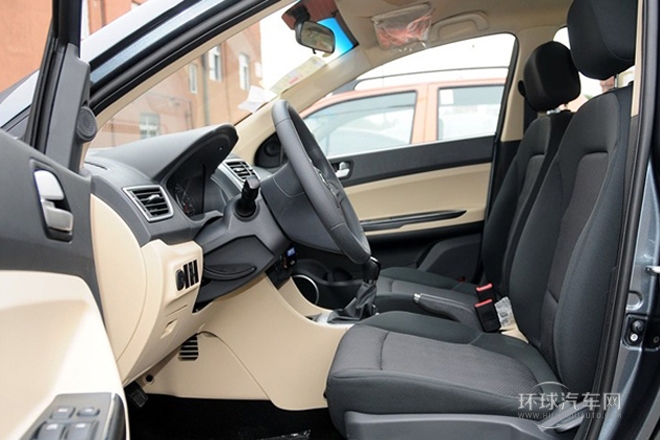 2013款 1.5L 手動(dòng)舒適型