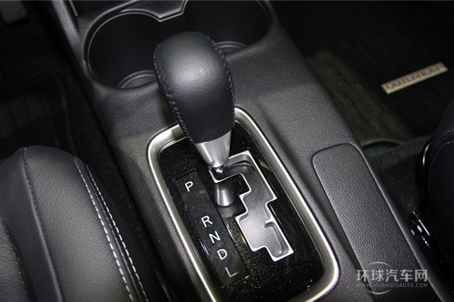 2013款 2.0L 兩驅運動導航版 5座