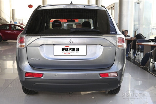 2013款 2.4L 四驅(qū)精英GT版 7座