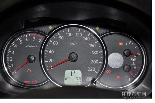 2011款 3.0L 運(yùn)動(dòng)導(dǎo)航版