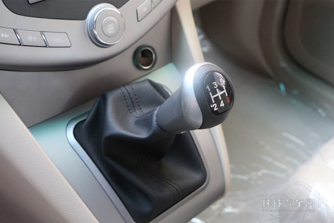 2013款 白金版 2.0L 手動豪華型