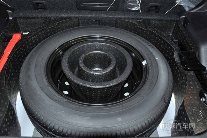 2013款 1.6L 手動(dòng)兩驅(qū)標(biāo)準(zhǔn)版