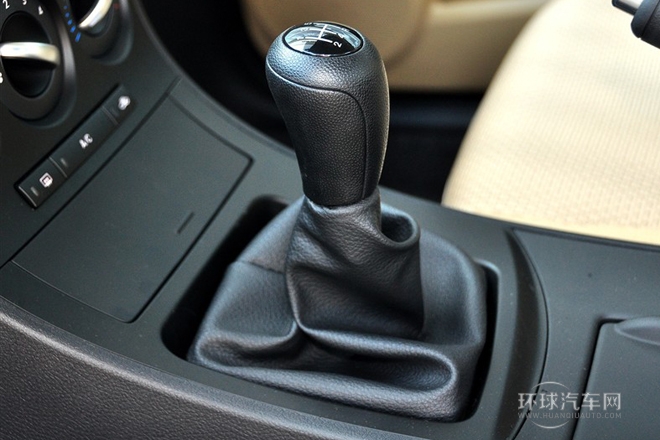 2011款 三廂 1.6L 手動(dòng)舒適型