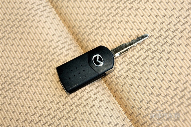 2011款 三廂 1.6L 自動(dòng)舒適型