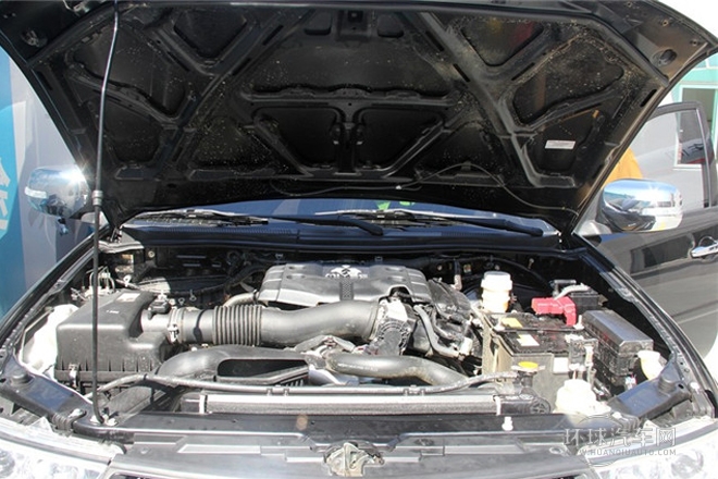 2014款 3.0L 自動四驅(qū)行政版