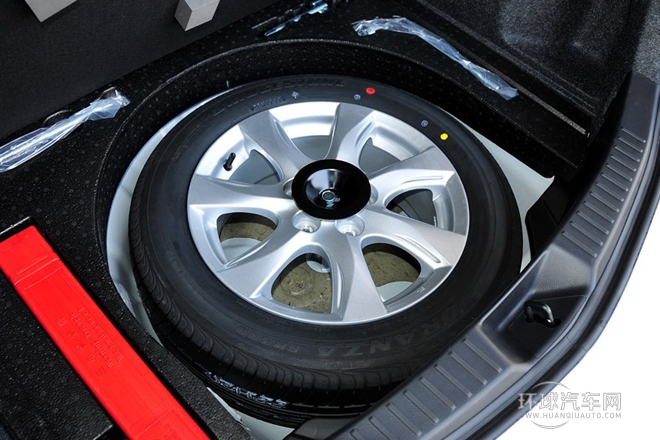 2012款 兩廂 2.0L 手動運(yùn)動型