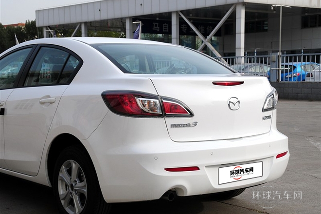 2013款 三廂 1.6L 手動(dòng)精英型