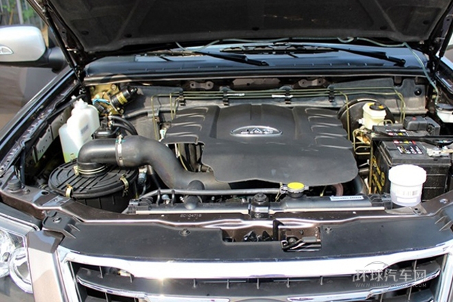 2014款 2.5T V1 兩驅(qū)標準型大雙排4B2-95C43