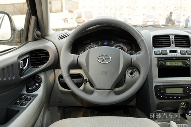 2013款 2.0L 兩驅(qū)豪華版