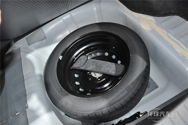 2014款 1.6L 自動(dòng)豪華型