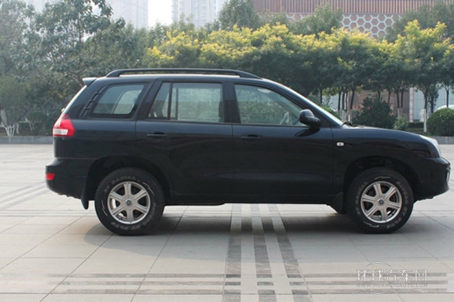 2013款 2.4L 兩驅(qū)經(jīng)典型