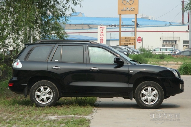 2013款 2.4L 四驅(qū)豪華版