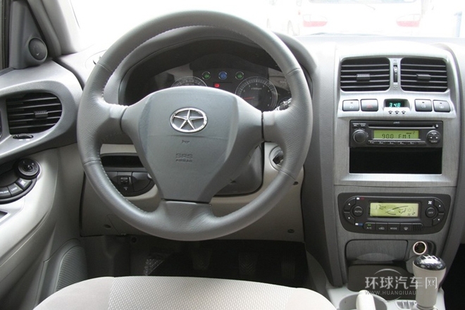2013款 2.4L 四驅(qū)豪華版