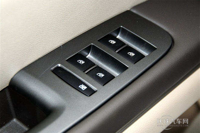 2013款 3.0L XT豪華商務(wù)旗艦版