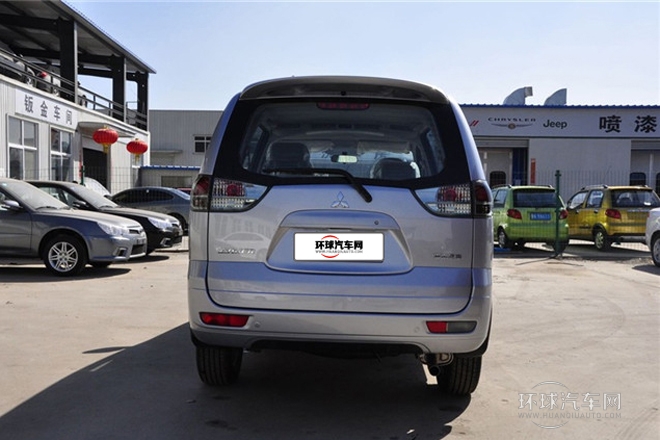 2011款 2.0L 手動擋經(jīng)典型