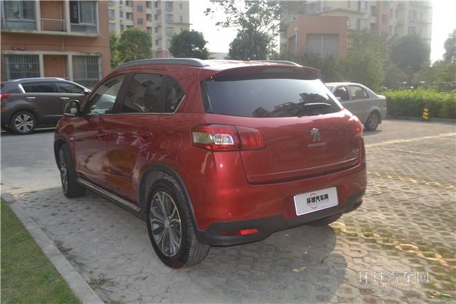 2013款 2.0L 四驅(qū)豪華型