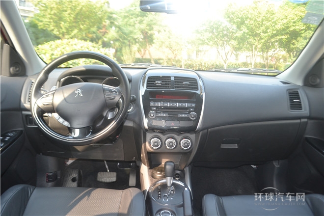 2013款 2.0L 四驅(qū)豪華型