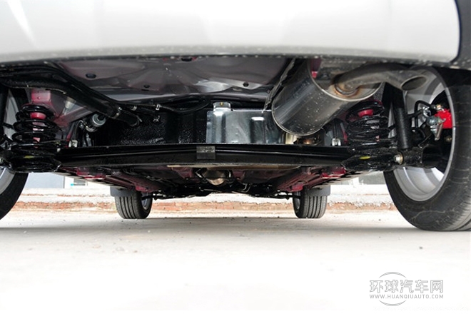 2012款 1.5L 兩驅(qū)舒適型