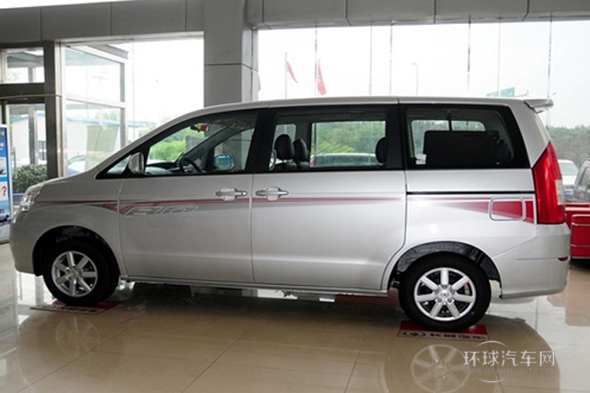 2013款 1.5T 手動(dòng)雅尚型