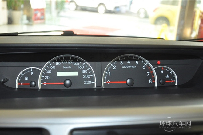 2013款 2.4L 自動舒適型