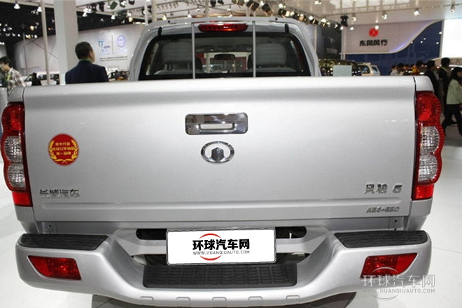 2011款 2.8T商務(wù)版 豪華型小雙排